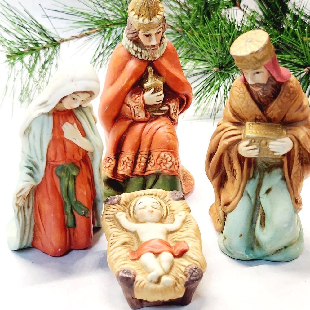 Vintage Mary Baby Jesus Wisemen 3 Kings Nativity Manger Creche Bisque Finish